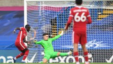 Ливърпул не прости на Челси, Кепа с нов гаф