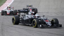 Алонсо запази петото си място