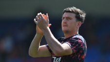 Тен Хаг не пуснал Магуайър по сделката за Де Йонг