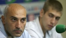 Легендарен отбор остана без треньор