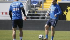 Уникално: Левски може да играе с Ливърпул, Марсилия и Селтик 