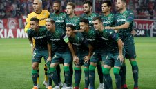 В Примера не могат да вземат топката на Бетис