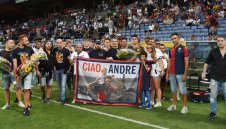 Тифозите на Дженоа почетоха жертвите от срутения мост