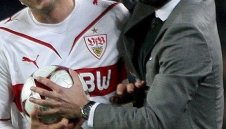 Щутгарт откупува Молинаро от Ювентус