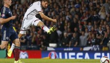 Томас Мюлер - нападателят с нож между зъбите