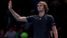 Изненада в Лондон! Зверев се справи с Федерер и е на исторически финал