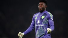 Юнайтед връща грешника Онана на вратата, той не иска да си ходи