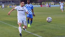 Славия удари Монтана в битката за спасение