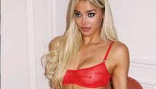 Сексапилен модел би шута на острие на Реал Мадрид + ГАЛЕРИЯ