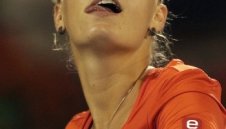 Возняцки и Гьоргес попълниха финалното каре в Дубай