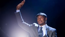 Ленъкс Люис щеше да размаже Тайсън Фюри