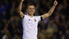 Валенсия най-после спечели