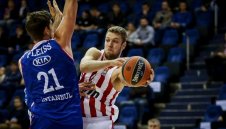 Везенков герой за Олимпиакос 