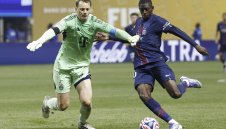 Нойер трябва да се завърне в националния тим