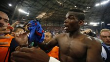 Юнайтед включва и Мата в офертата за Погба