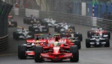 ФИА отлага новата система във Формула 1 за 2010