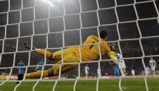 Обрат – Ханданович преподписва с Интер