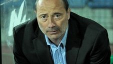 Кокала спаси Оборище и му показаха вратата