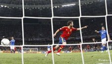 Челси започва сезона без Хуан Мата