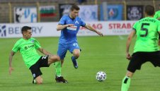 Драган не бърза да бяга, готов е да остане в Левски