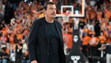 Големият съперник на Везенков в Гърция ще има нов треньор