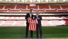 Барса изгони Луис Суарес, но в Атлетико вече го боготворят