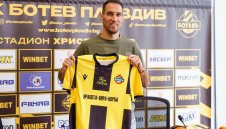 Попето дебютира за Ботев Пловдив днес