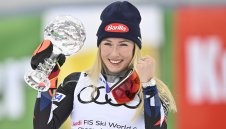 Шифрин спечели слалома в Заалбах и вдигна Малкия кристален глобус