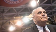 Хьонес пак взе цялата власт в Байерн