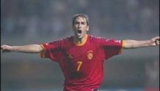 Луис Арагонес пробва Раул като халф