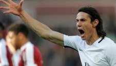 Рома прати оферта за Кавани 