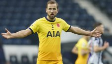 Кой друг? Хари Кейн отново спаси Шпорите