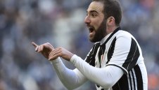 Игуаин започна да пише история в Юве