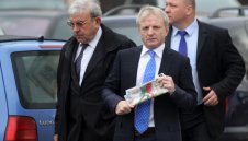 Скандално: Шефовете на ЦСКА изригнаха срещу Любо Пенев, оплюха го здраво