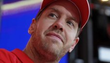 Фетел също иска да остане във Ферари