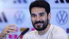 Гюндоган каза защо смени Сити с Барса