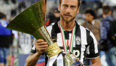 Легенда на Юве сложи край на кариерата си