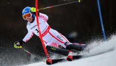 Хеттрик за Марлис Шийлд