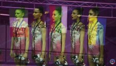 И ансамбълът поведе в многобоя