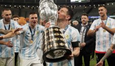 Босът на Барса: Всички плакахме с Меси