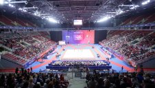 Кралев, Бербатов, Раева и куп легенди откриха Световната купа в София