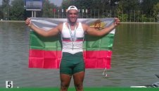 Емил Нейков спечели бронзов медал на световното първенство по гребане за младежи