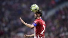 Годин остава при Дюшекчиите до 2021-а