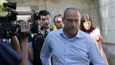 Драмата с акциите: Левски има план за действие. Така твърди Тити Папазов