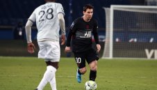 Меси се завърна в Барселона