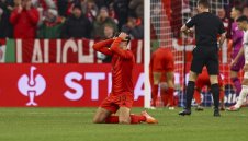 Байерн призна за мъката срещу Байер