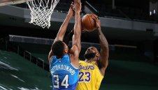 ЛеБрон  спечели дуела с Янис, Езерняците се справиха  с Бъкс