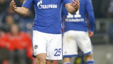 От Шалке: Хунтелаар може да играе тук до пенсия