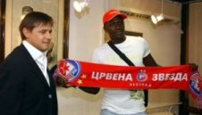 Гай продължава с правенето на деца