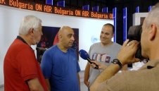 "Пред банята" се завръща с "Гол"